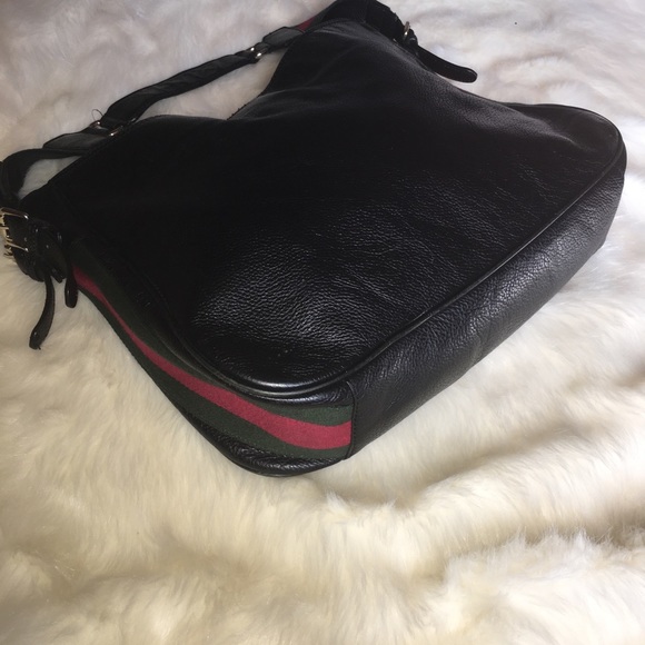 🔥SOLD🔥RARE Gucci Heritage Web Black Shoulder Bag - Picture 3 of 8